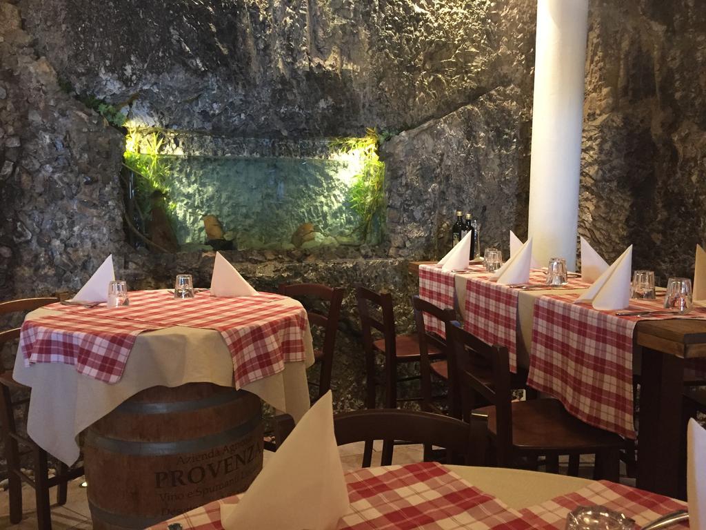 Albergo Ristorante Montebaldo Limone sul Garda Dış mekan fotoğraf